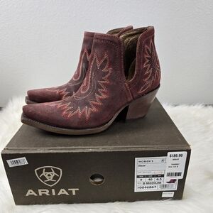 Ariat Women's Dixon Red Ankle Booties